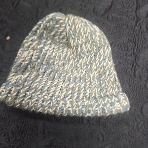 Stylish Knit Beanie - Blue and Cream